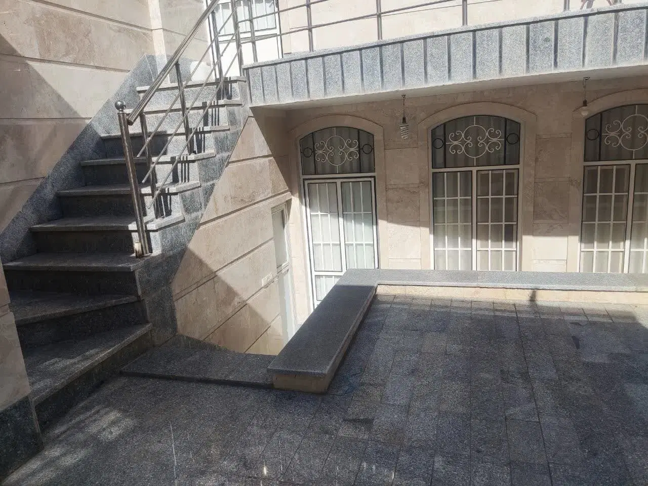 منزل فروشی دو طبقه