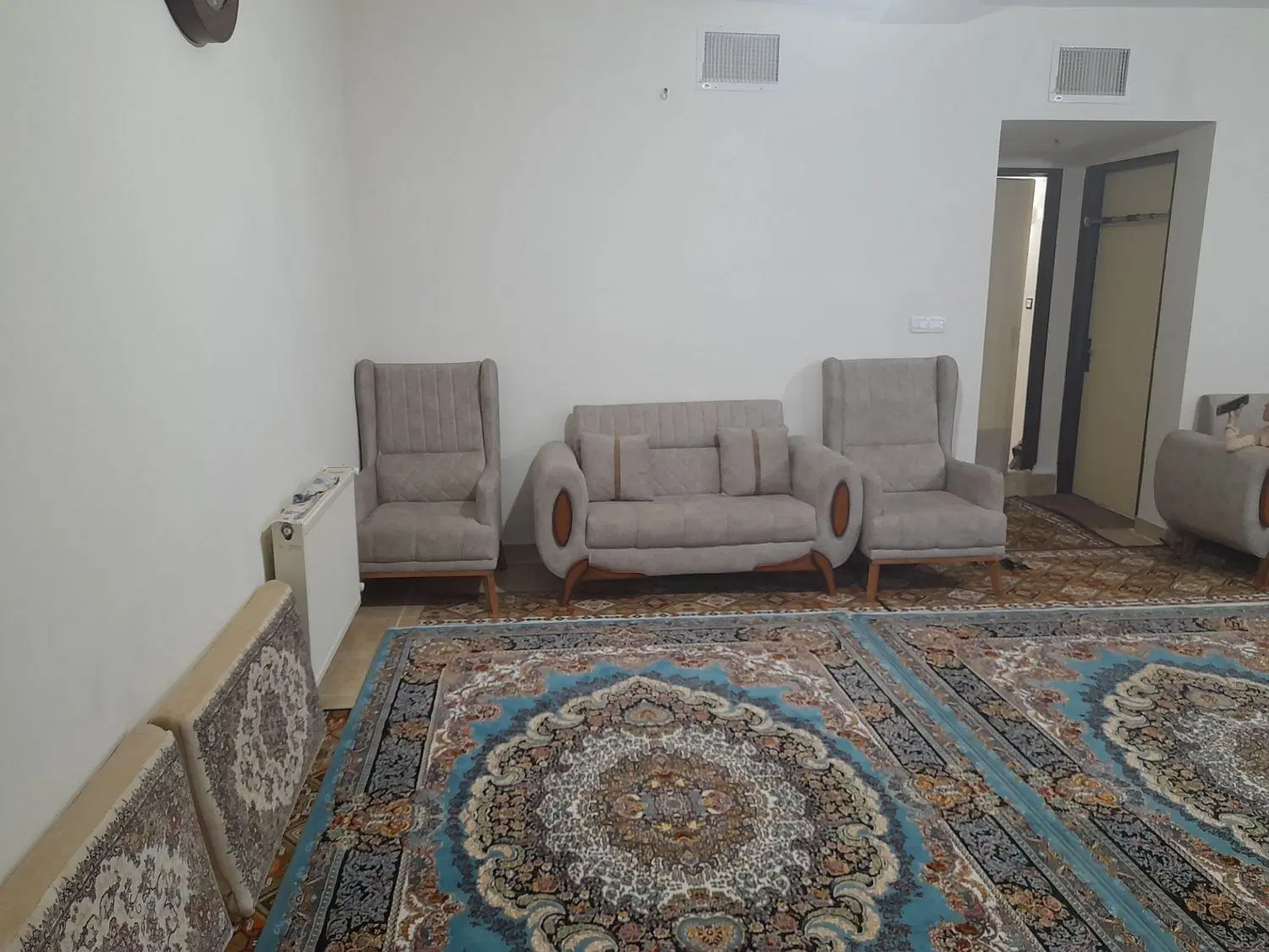 واحد 94 متر 2 خواب طبقه اول
