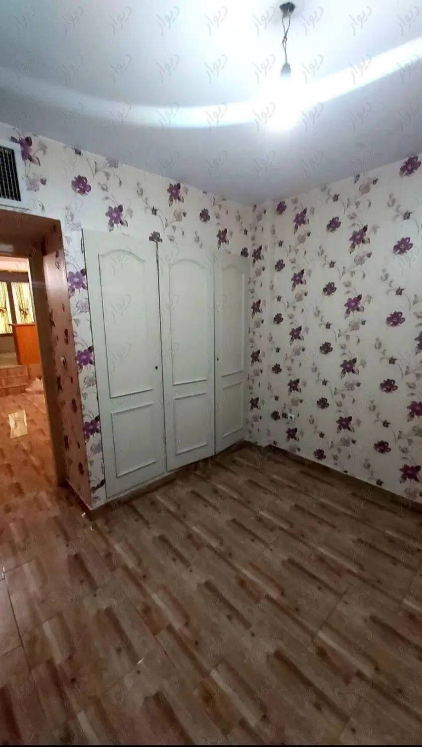 آپارتمان اجاره تکواحدی ،پارکینگ، ط۱ چهارراه فرزانه