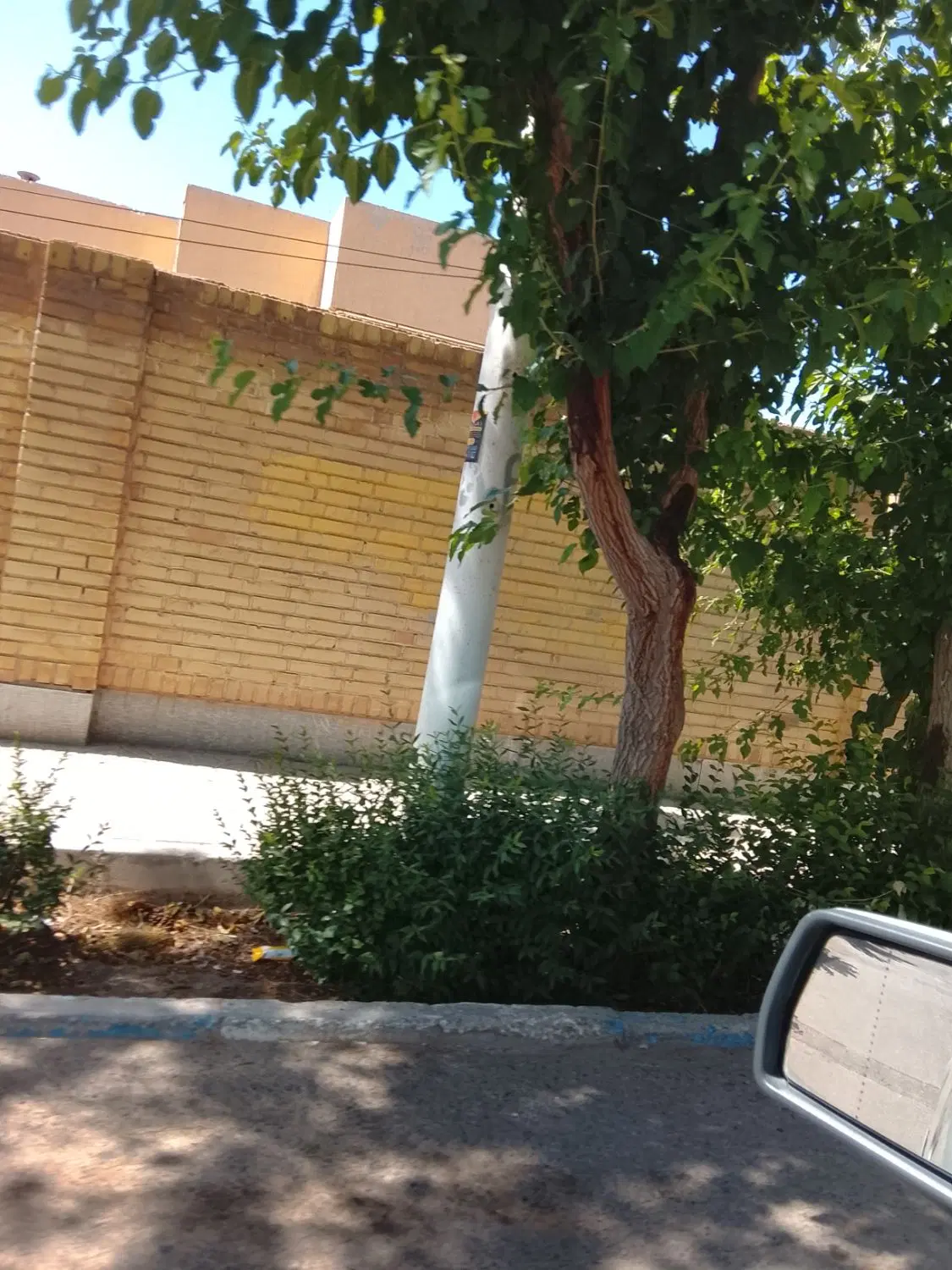 خانه سال ۷۰ شهر مجلسی۶۰۰متر