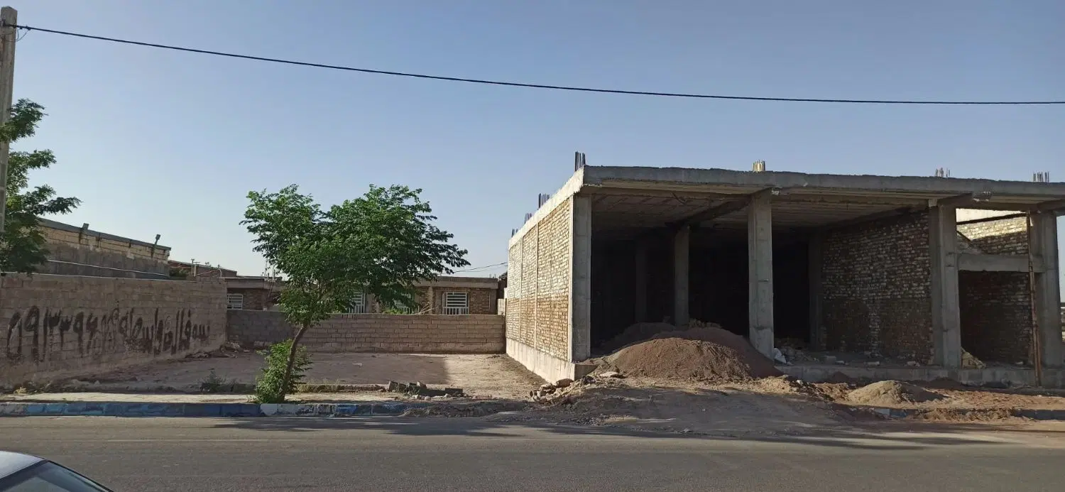زمین تجاری در مرکز شهر