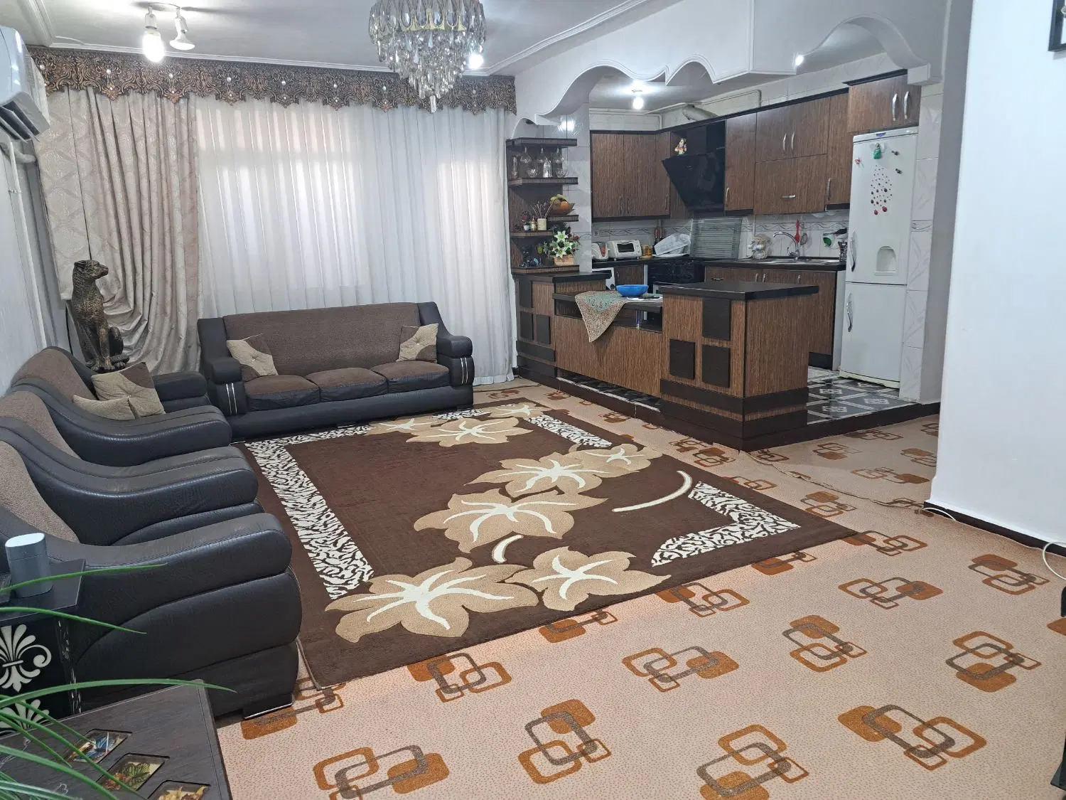 آپارتمان ۹۰ متری مهرشهر
