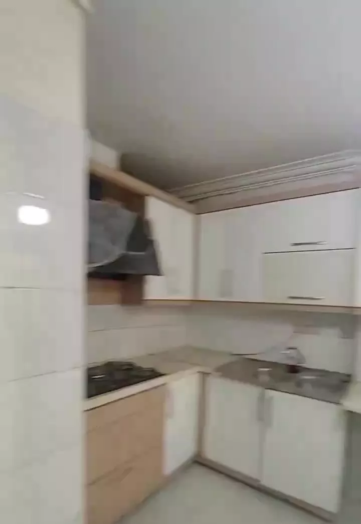 خانه اپارتمانی،