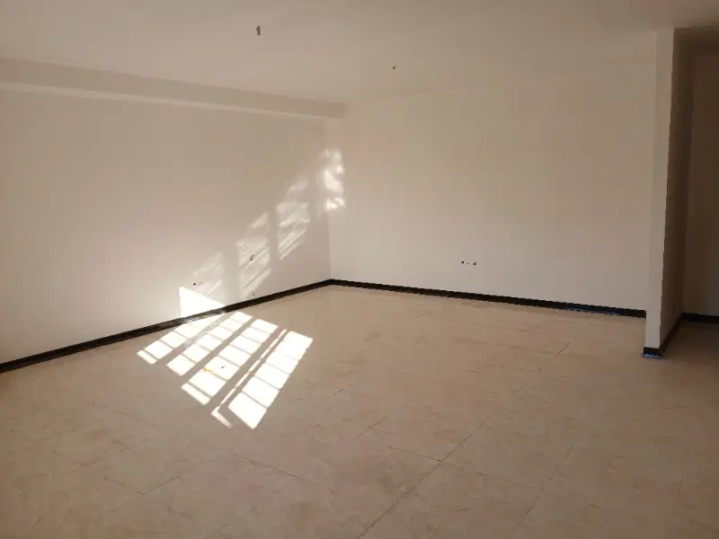 اپارتمان ۱۱۵ متری شهرک اذربایجان