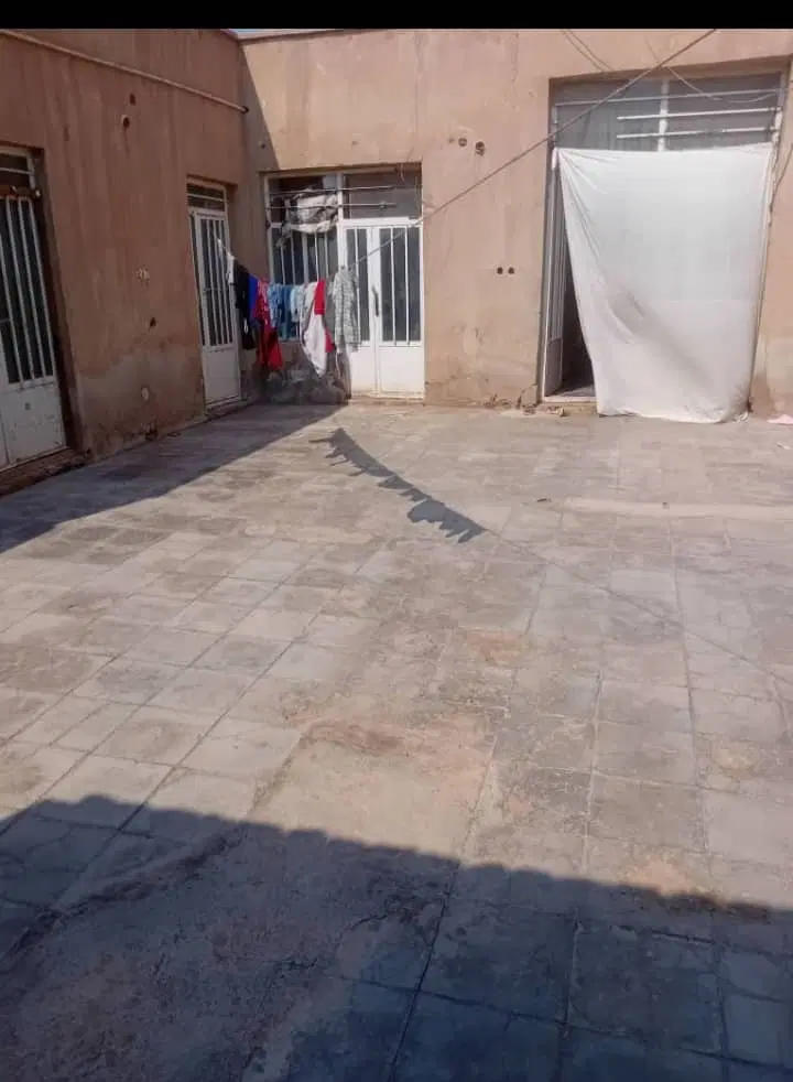 منزل فروشی . کریم آباد محقق