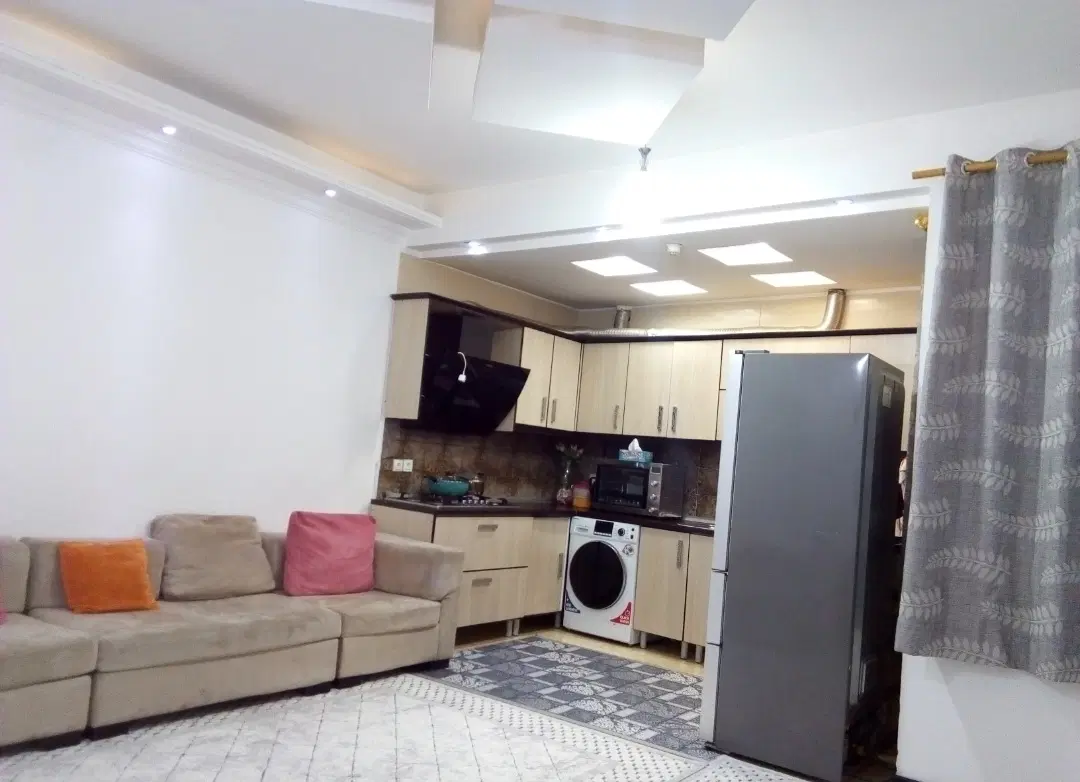 فروش آپارتمان امیری خیابان اصلی