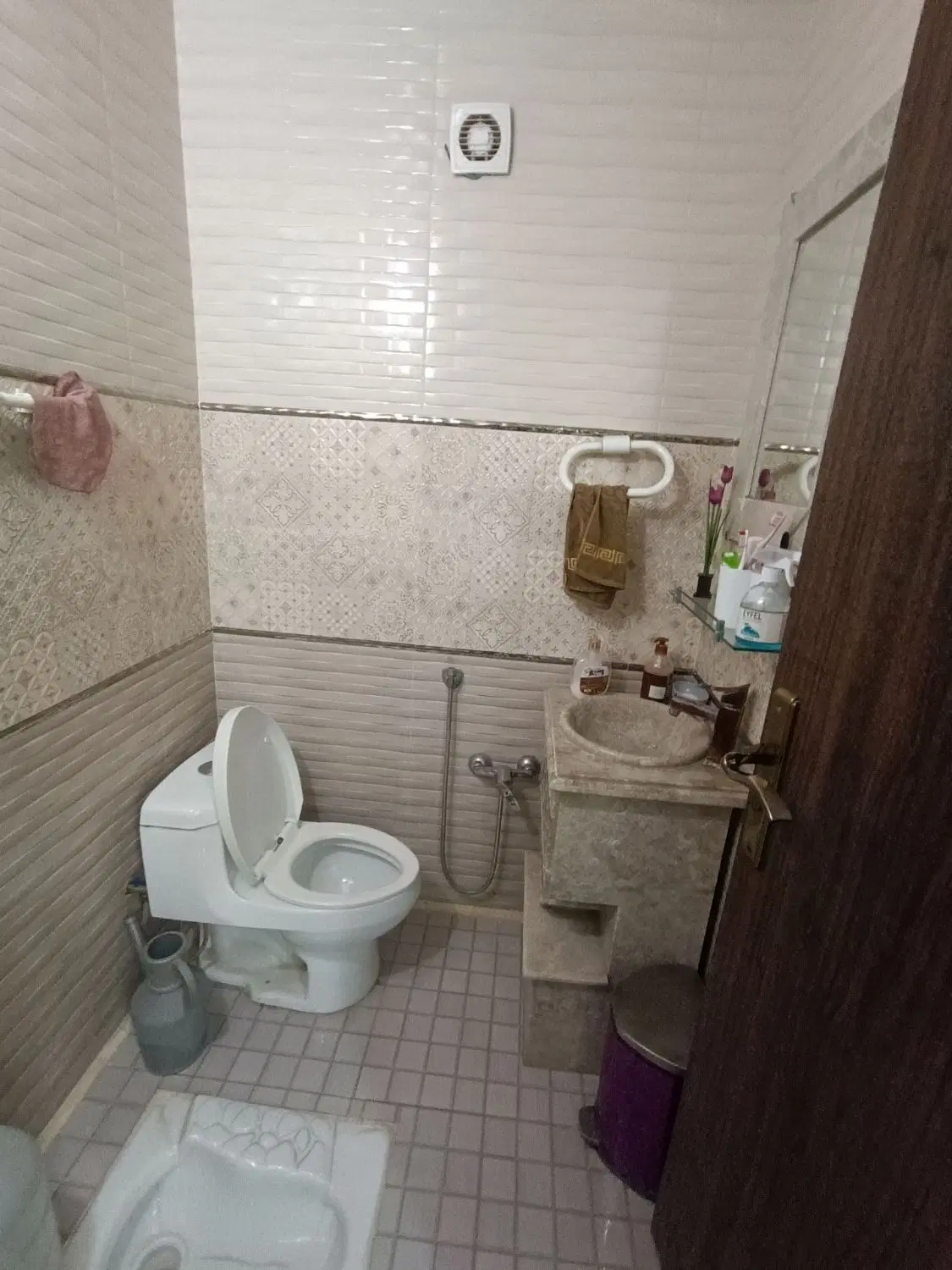 ۹۵ متری فول پارکینگ سه واحدی صالحیه