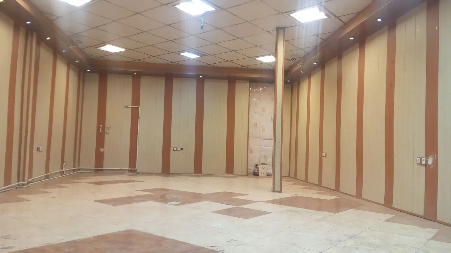 مغازه 60متری در الوند رهن و اجاره داده می شود.