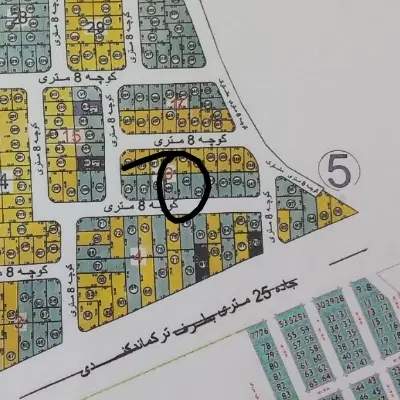زمین 90 متری گل
