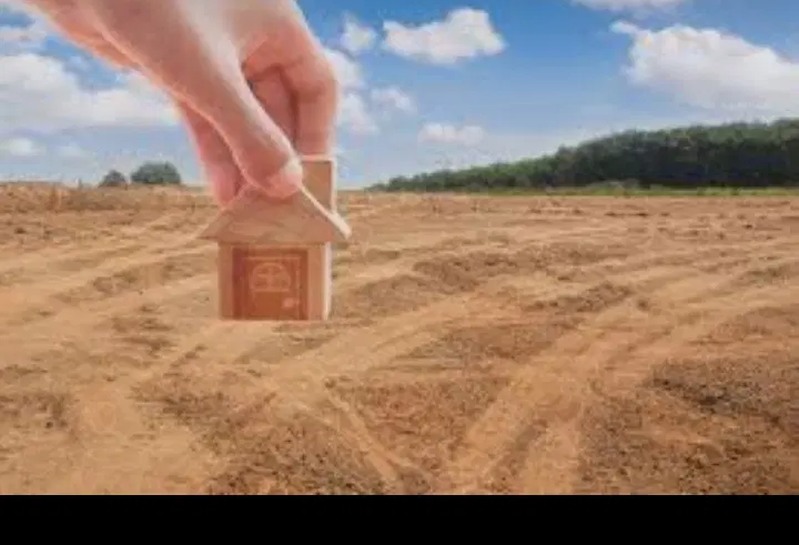 زمین قولنامه ای