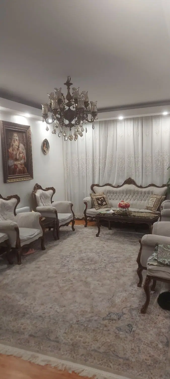 واحد ۶۵ متری در جمالزاده شمالی