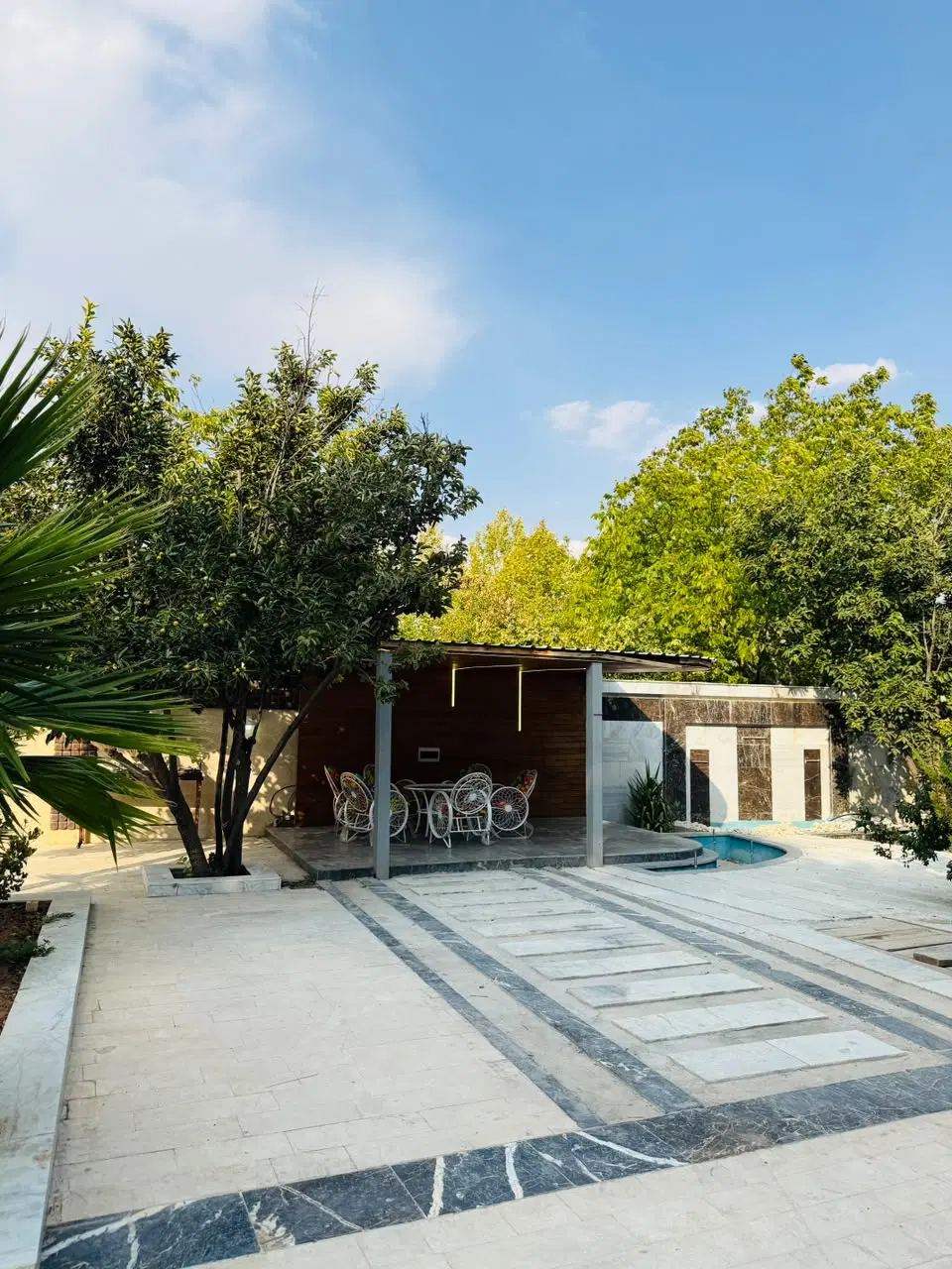 زمین مسکونی