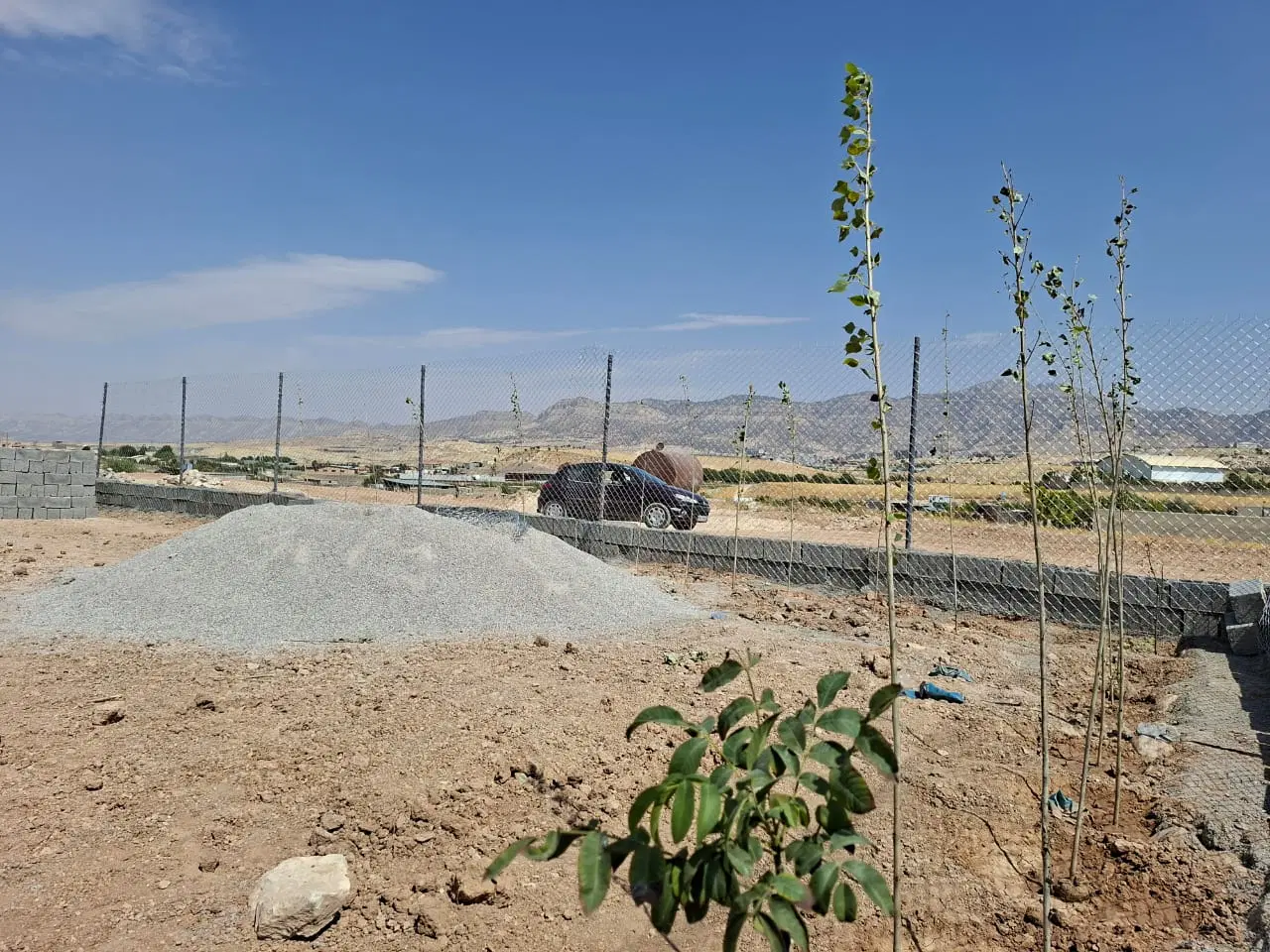 زمین  خانه باغ  فرودگاه ایلام