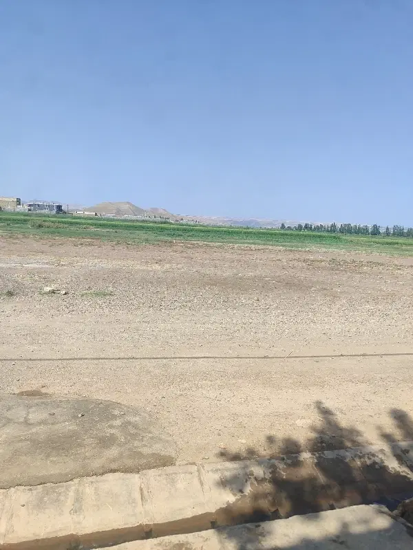 زمین مسکونی