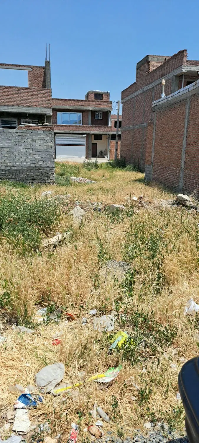زمین مسکونی
