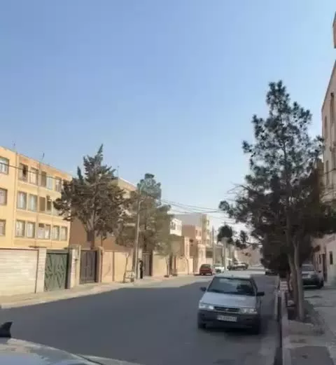 مغازه ،خیابان فرعی