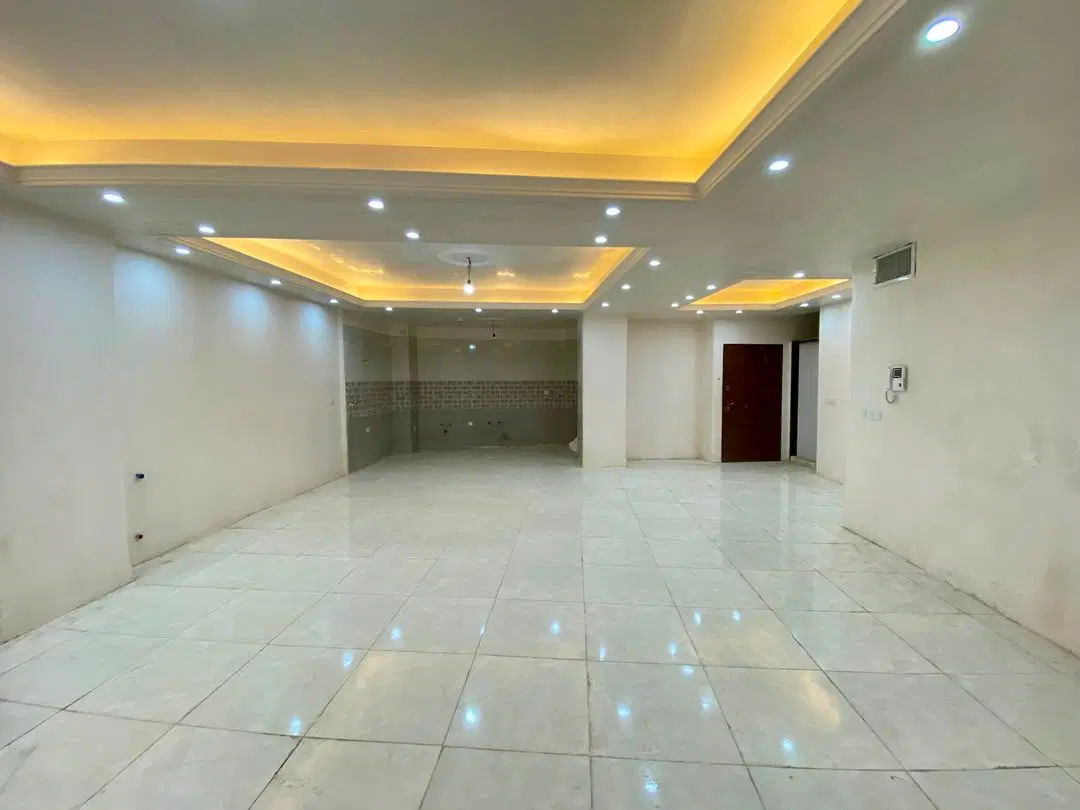آپارتمان ۱۰۷ متری نوساز تک واحدی