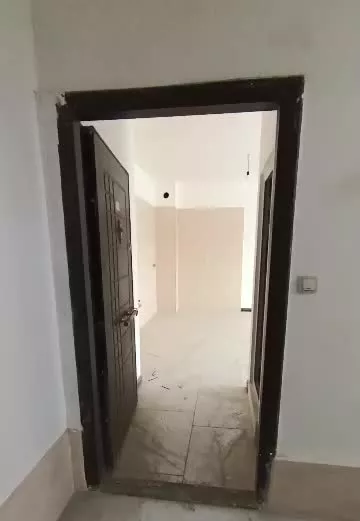 واحد کلید نخورده. عالیشهر