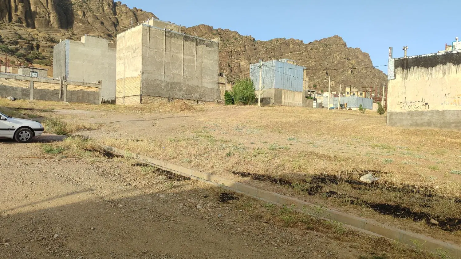 زمین فاز دوم بسیجیان دره گرم