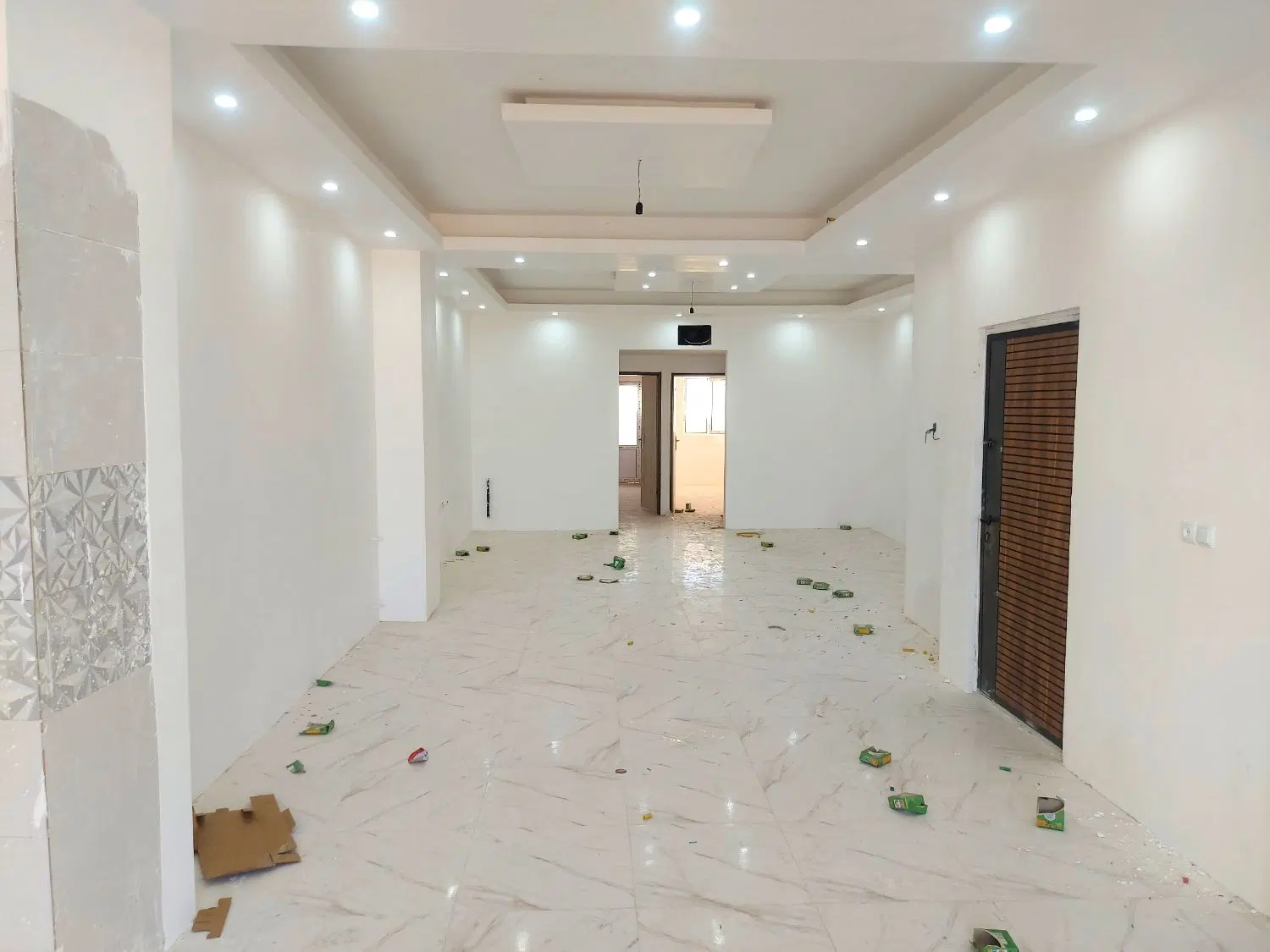 اپارتمان ۱۳۰ متری