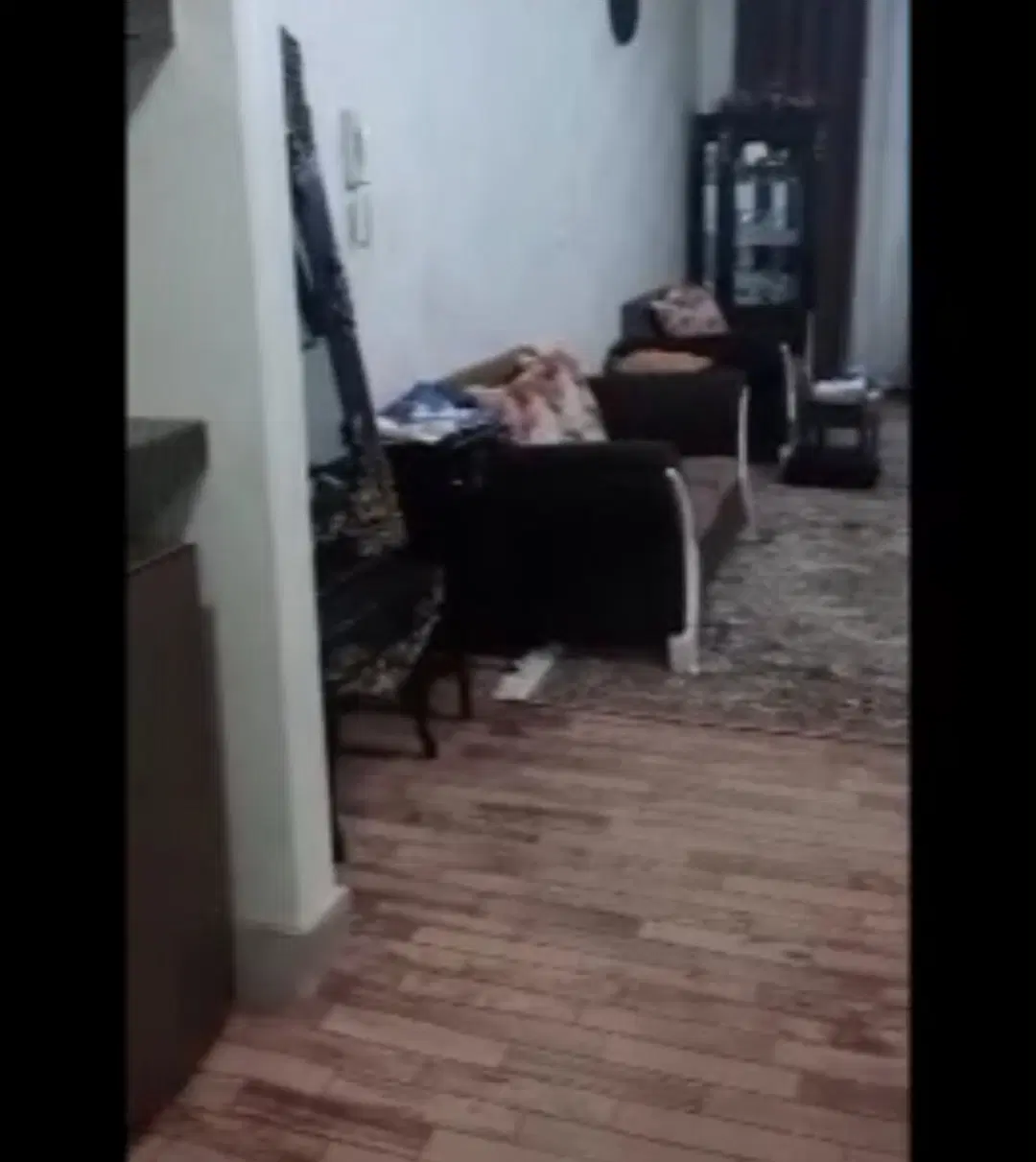 خضرا طبقه دوم رهن ۳۰۰با ۸تومان تخلیه هست