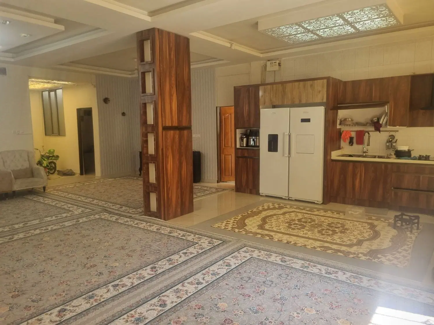 خانه ویلایی خیابان کاوه