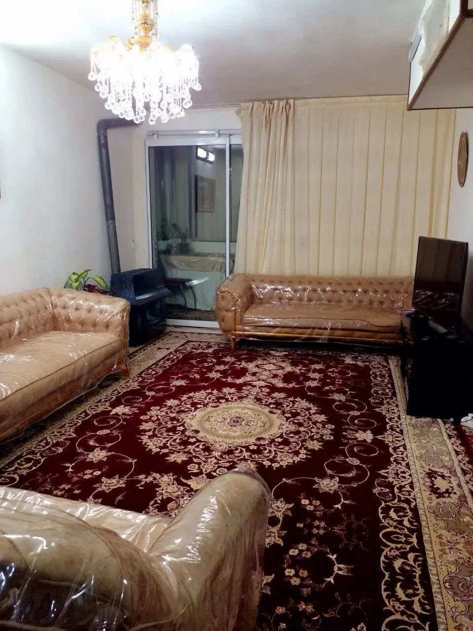 یک واحد آپارتمان ۷۸ متری طبقه اول