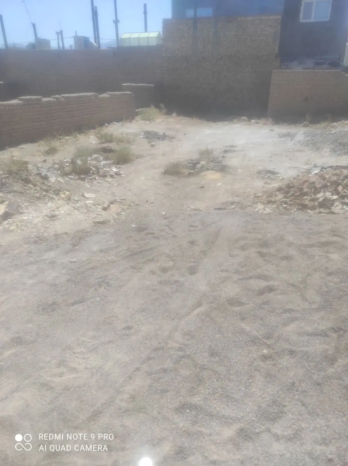 زمین چسبیده به طرح حاجی اباد