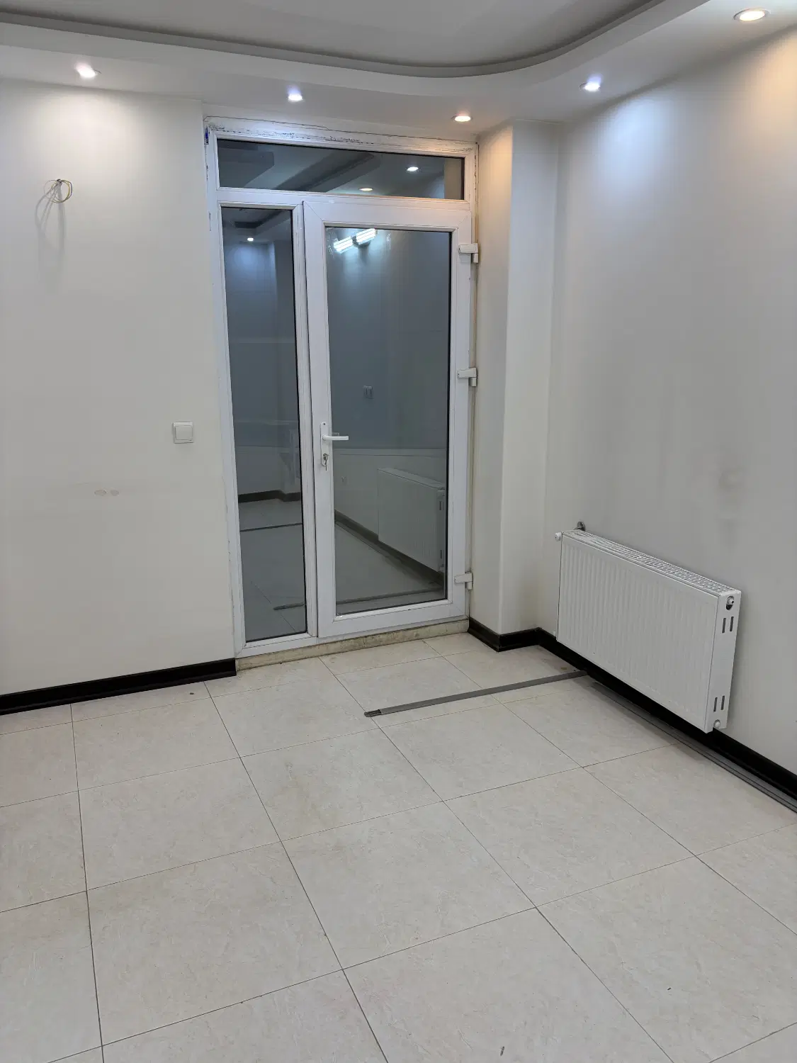 فروش دفتر کار نجف اباد