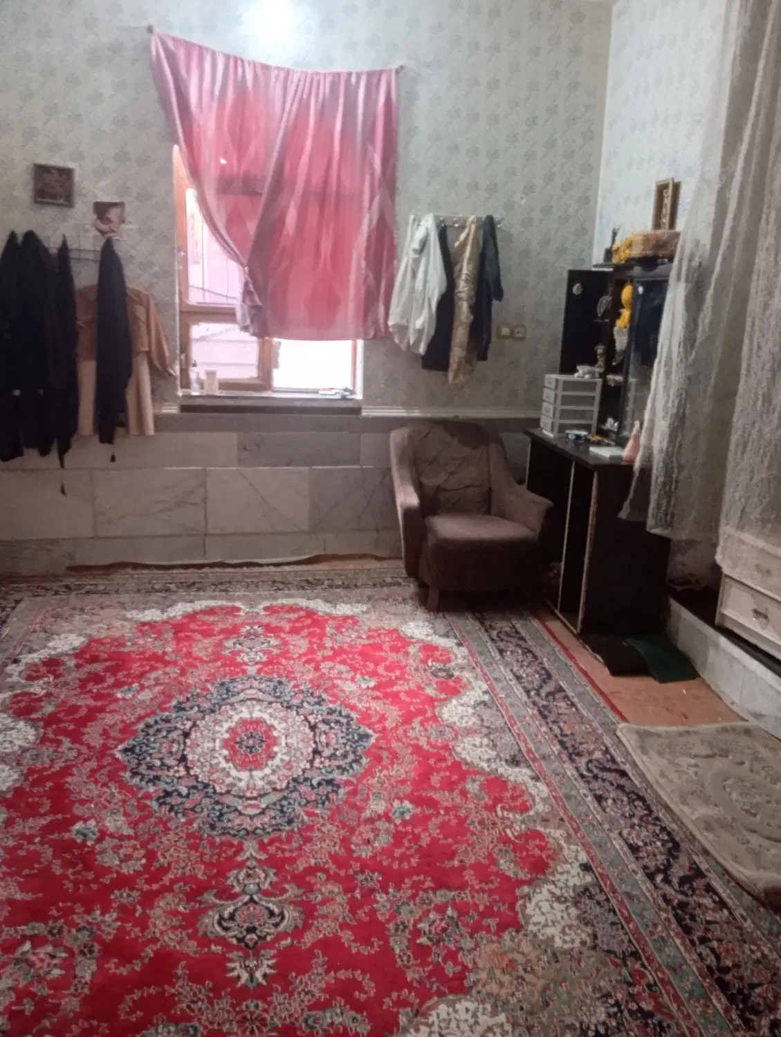 خونه فروشی فرهنگ 12