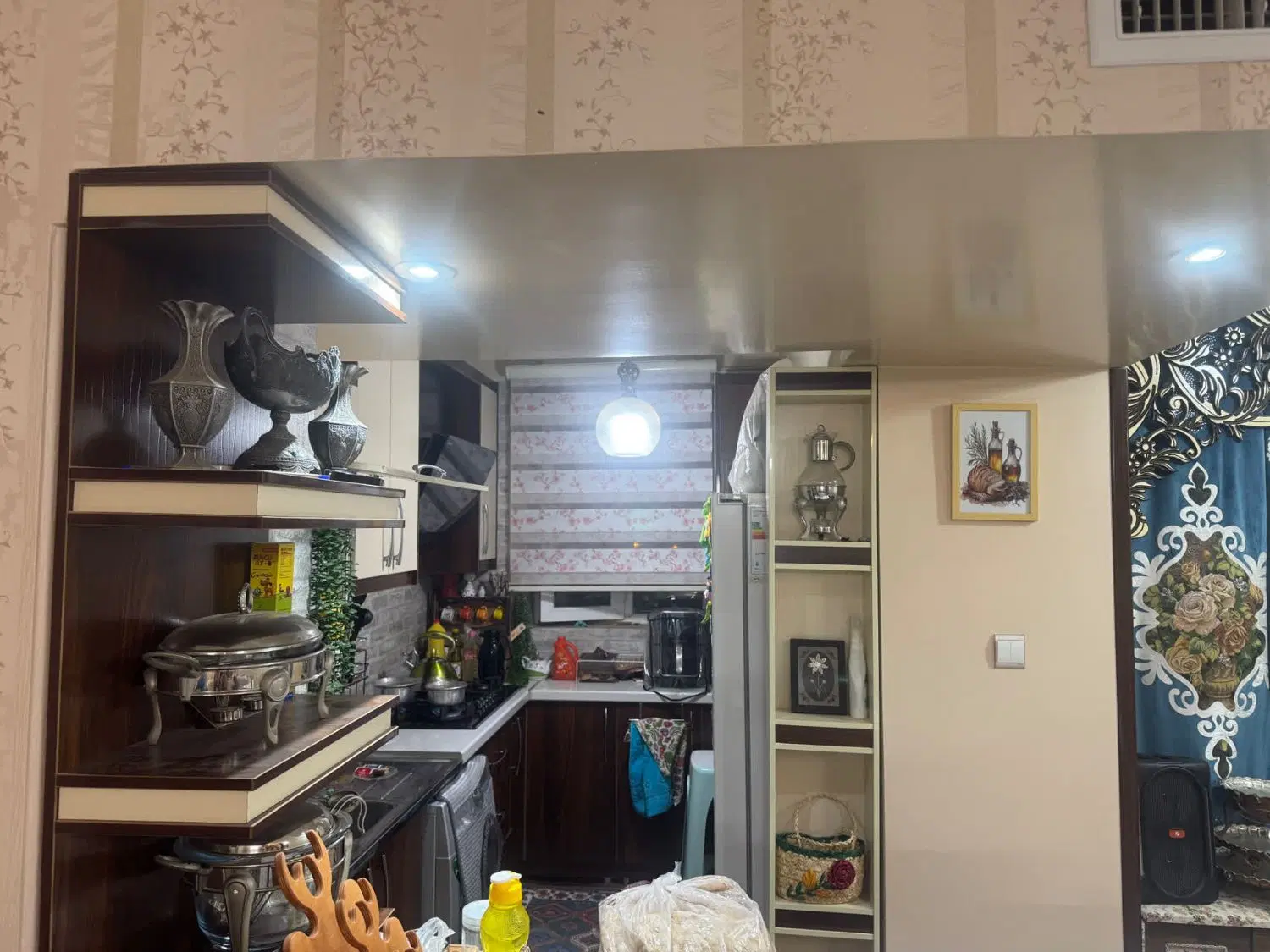 آپارتمان اندیشه فازیک