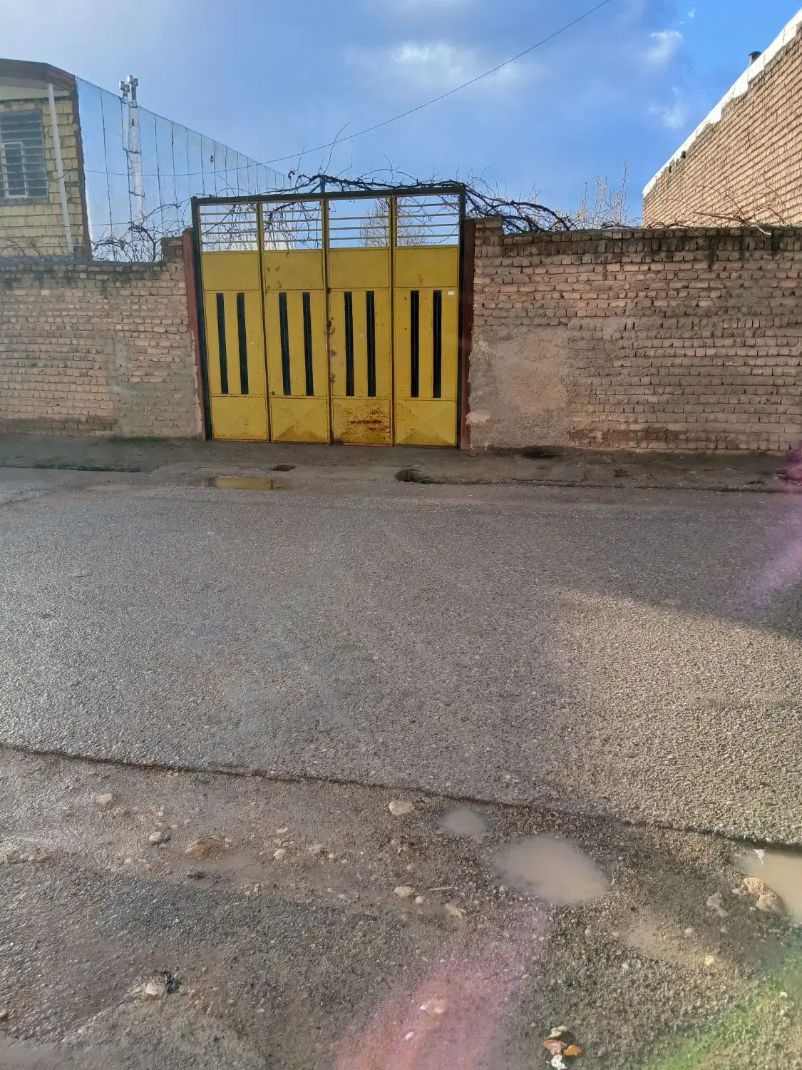زمین مسکونی