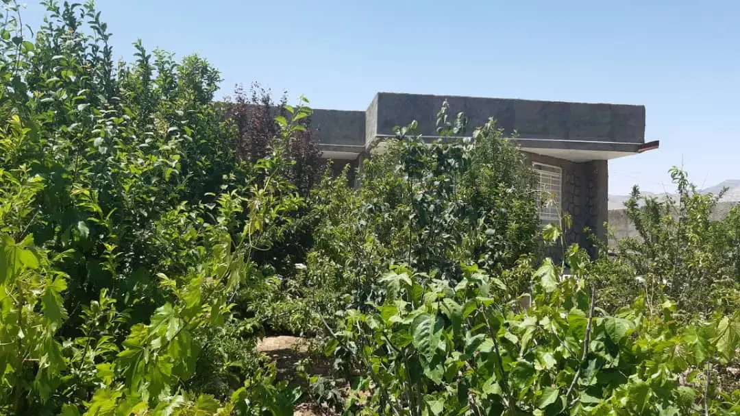 خانه باغ  روستای خشک اباد