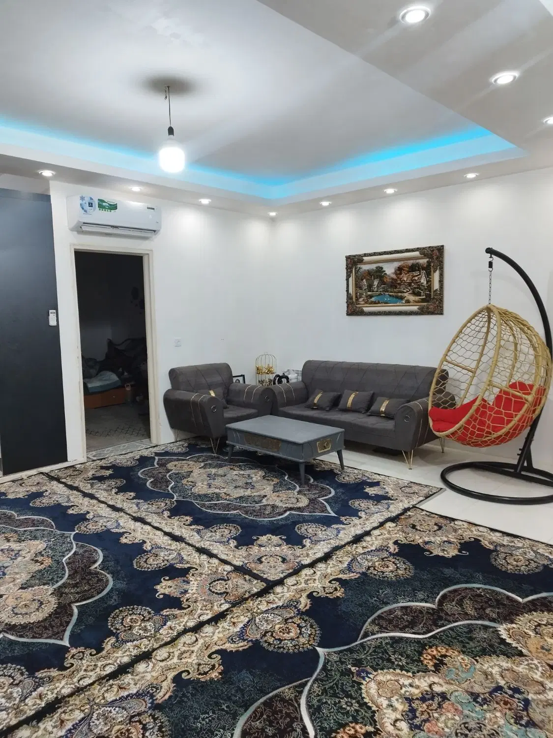 آپارتمان ۸۵ متری دوخوابه ناحیه 1 بهارستان صالحیه