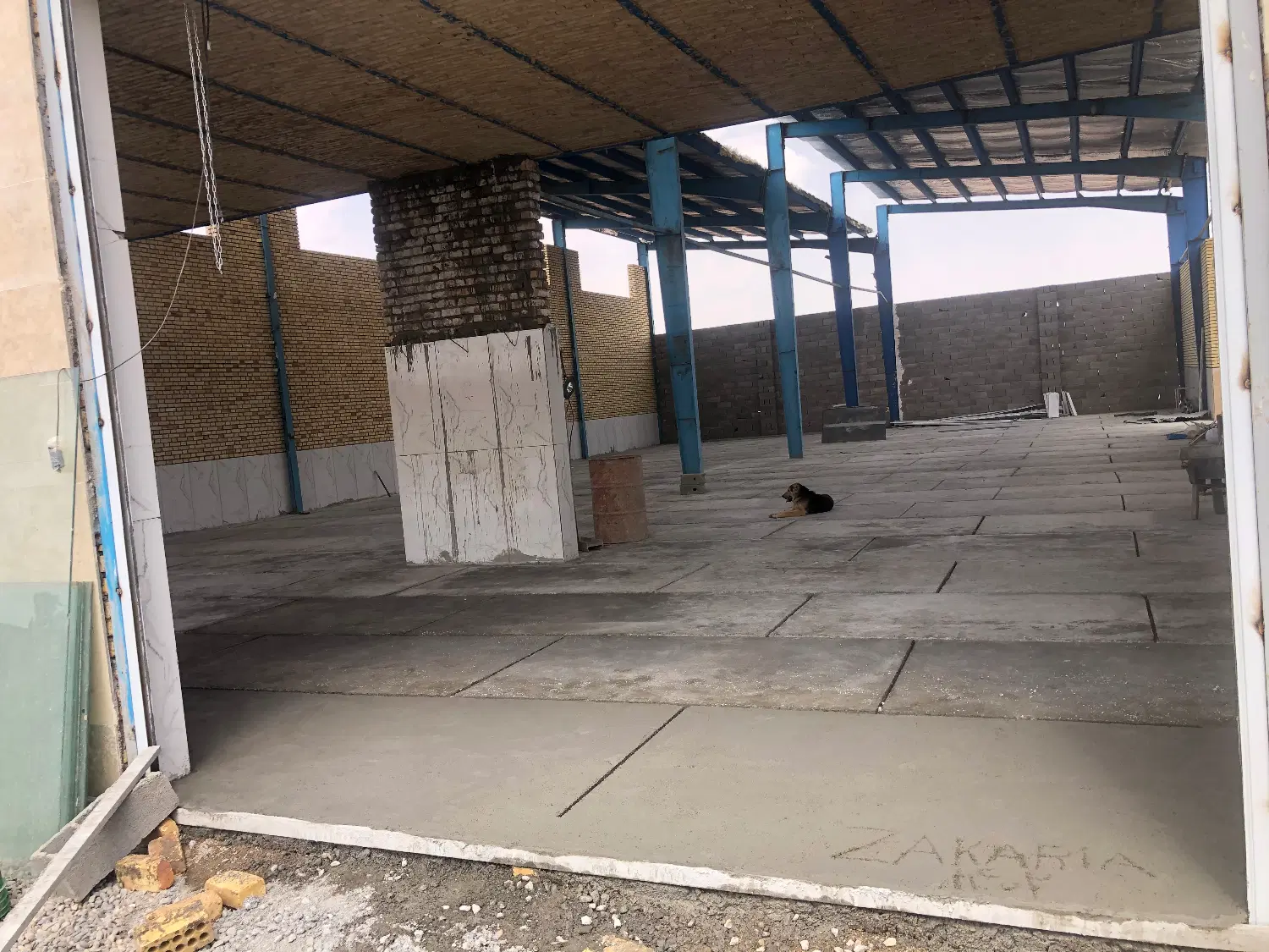 ۲۷۰۰ متر کارخانه در شهرک صنعتی گرمسار