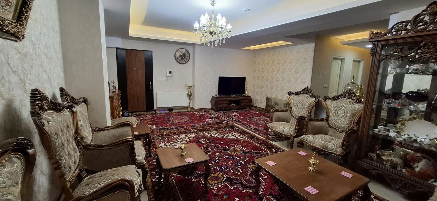 واحد۹۶ متری شمس تبریزی شکلی شرشرا