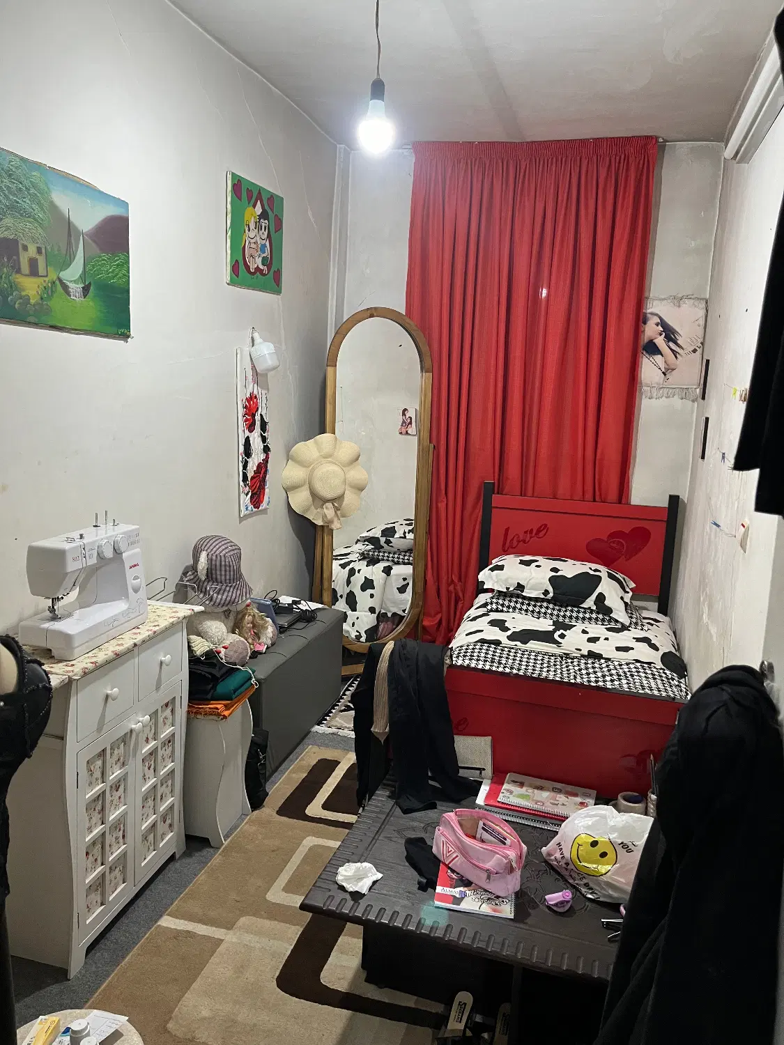 ساختمان ۸۲ متری واقع در حصارک بالا