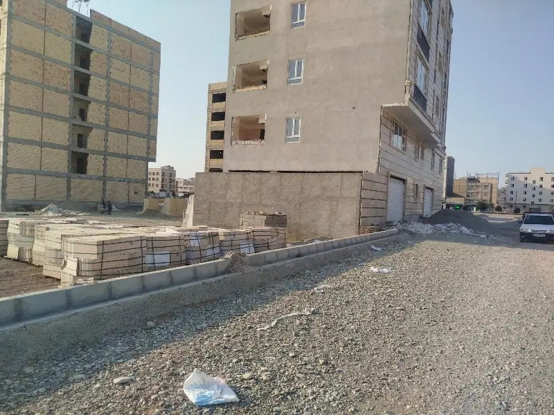 زمین مسکونی دو نبش