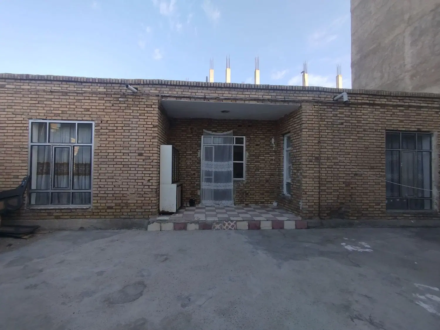 یک باب خانه دربستی