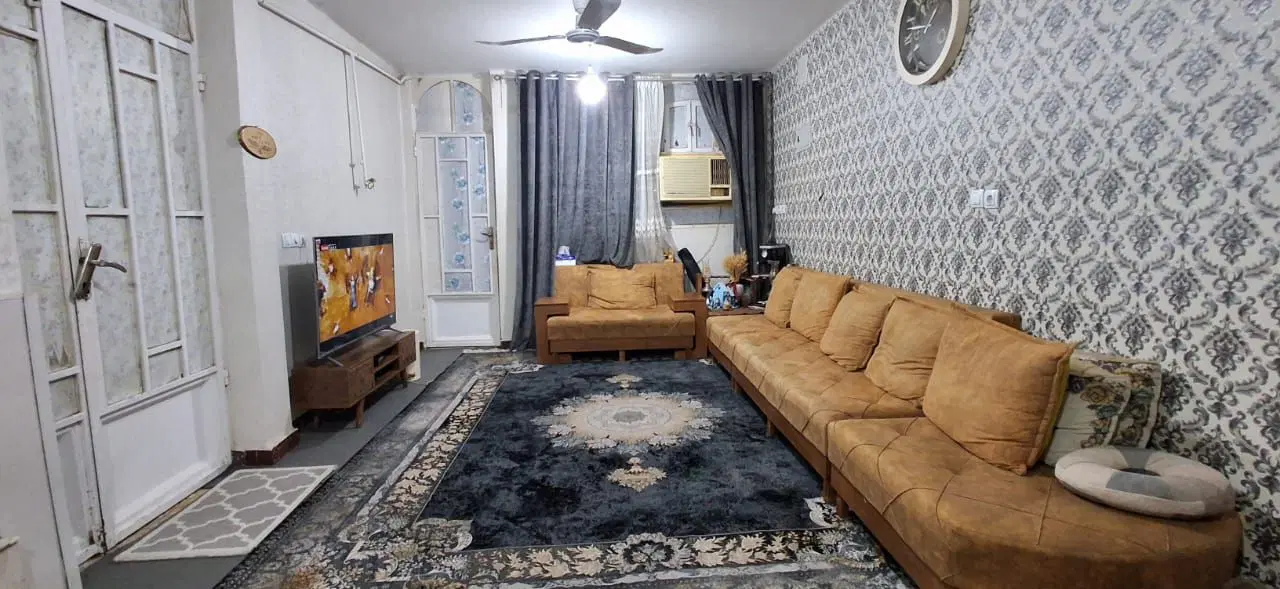 اپارتمان ۶ واحده طبقه ۳ کوی ازادگان