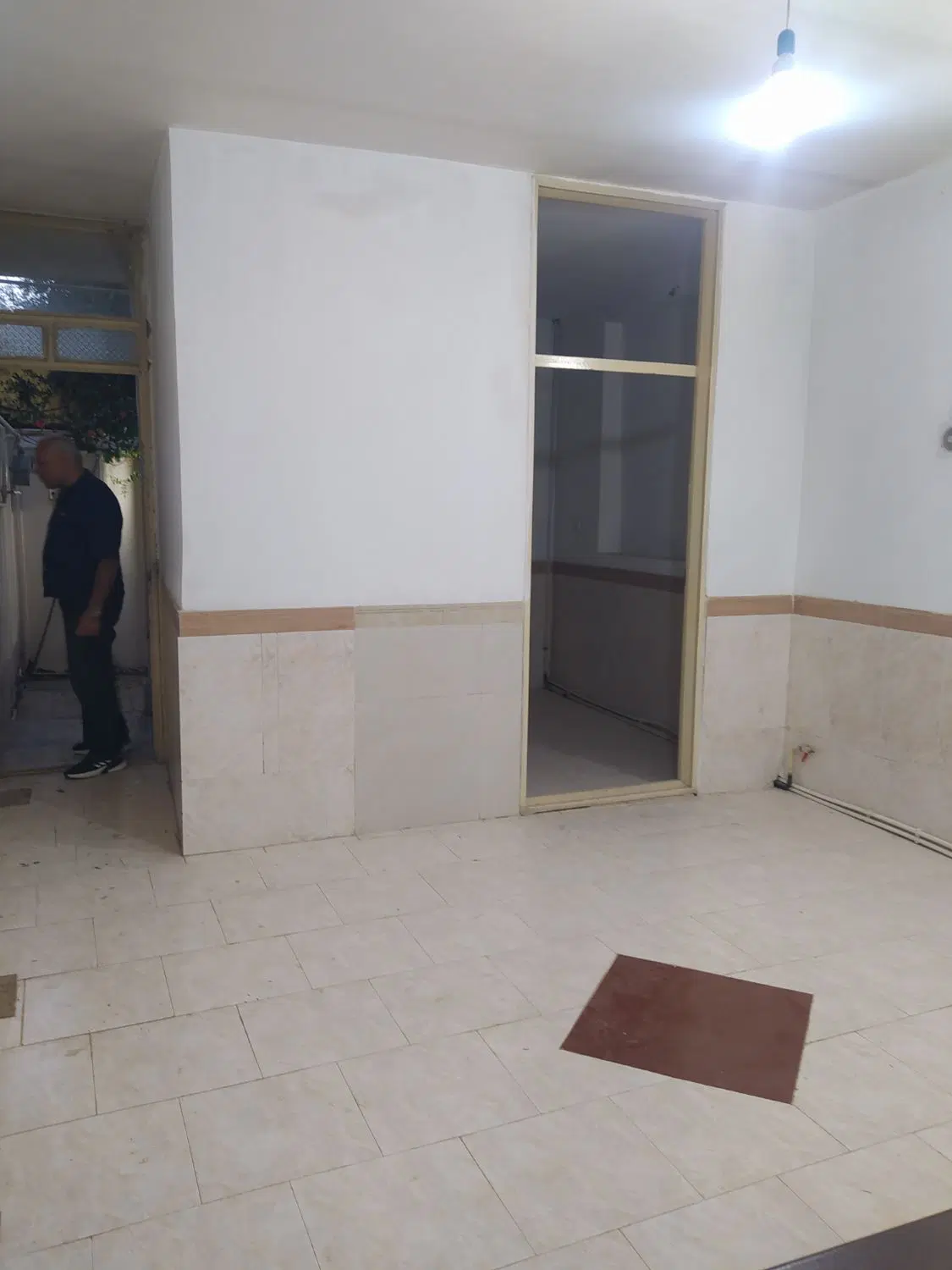 فروش ۶۰متری دولت موزاییک سازی