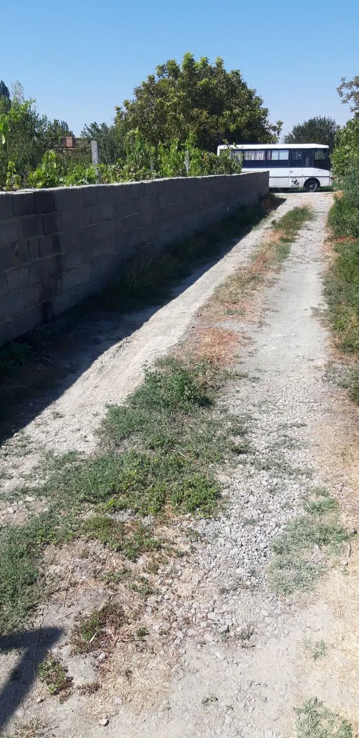ویلا باغ نیمه کاره