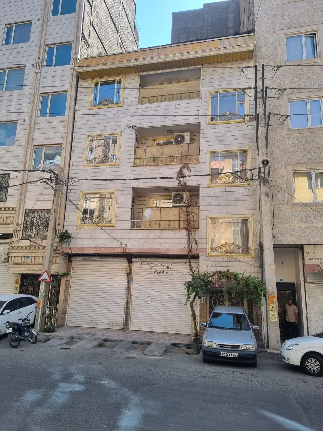 فروش یکجا  خانه ویلایی