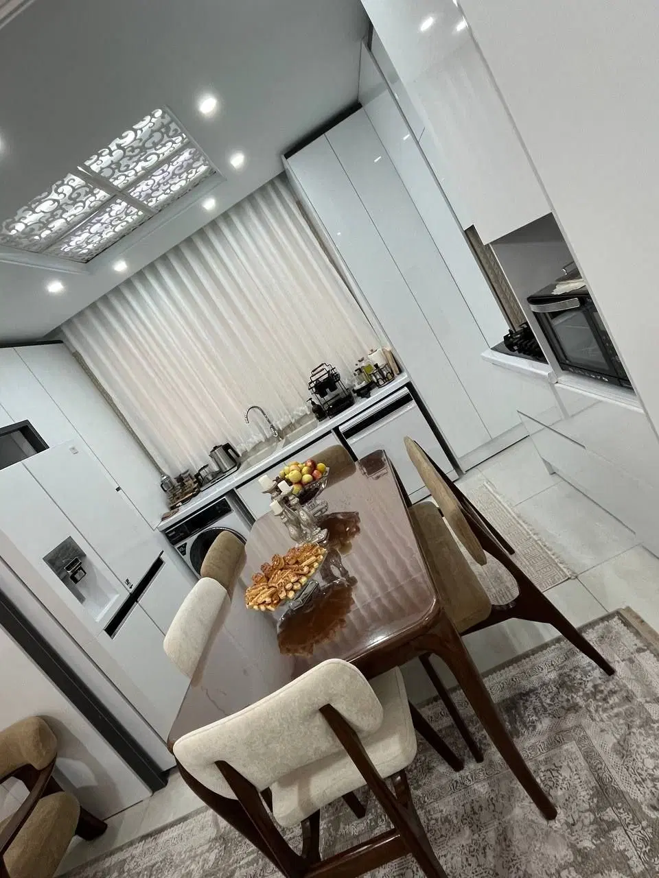 ۷۰ متری لاکچری صنعت پنجم الهیه