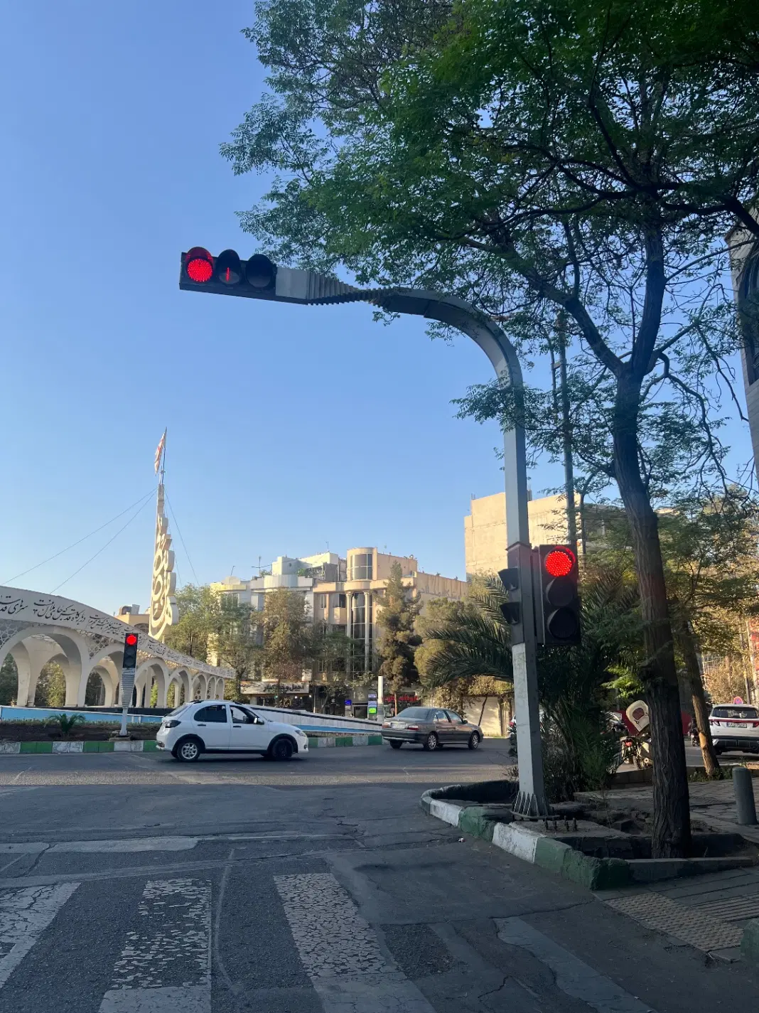زمین تجاری مناسب مغازه   خ امیرکبیر