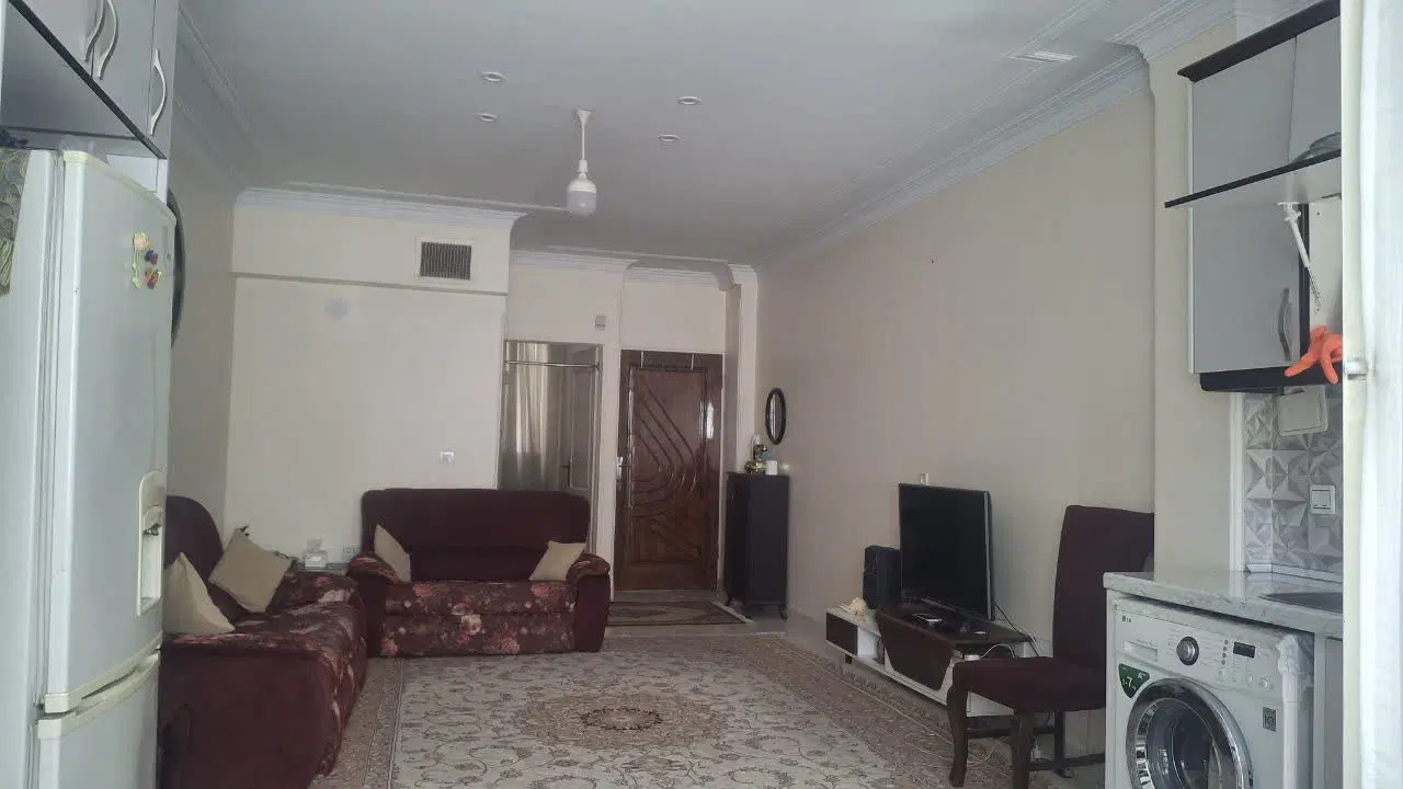 اجاره آپارتمان 50 متری شهرک گلها خ بهارستان