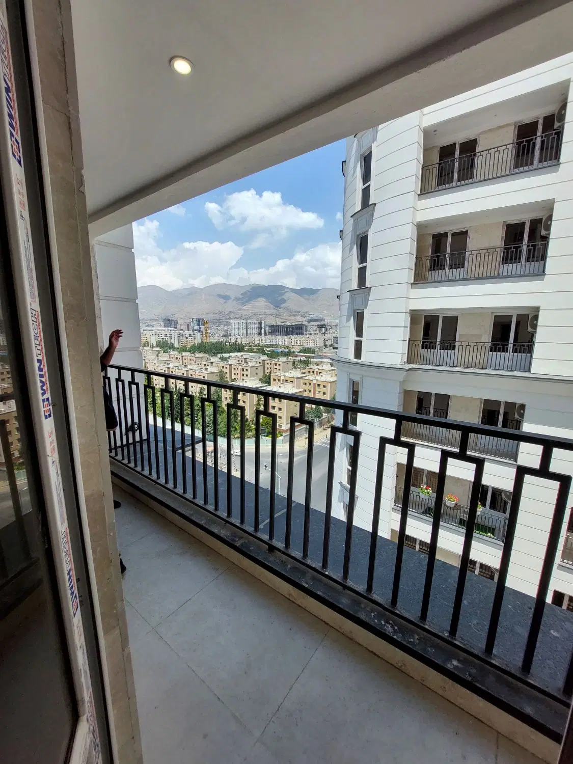 ۱۱۱متر رونیکا پالاس کوهک_ طبقه ۷، بلوک A