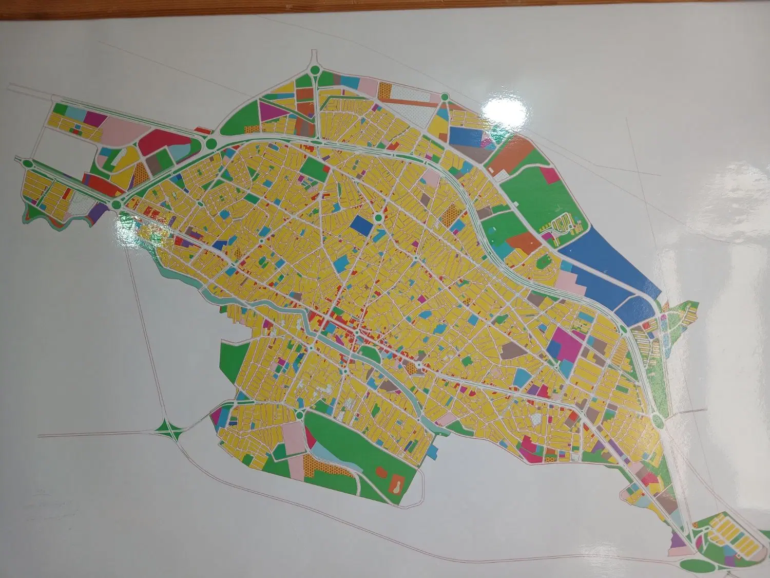 فروش ۱۰۰۰ متر زمین باغی سنددار