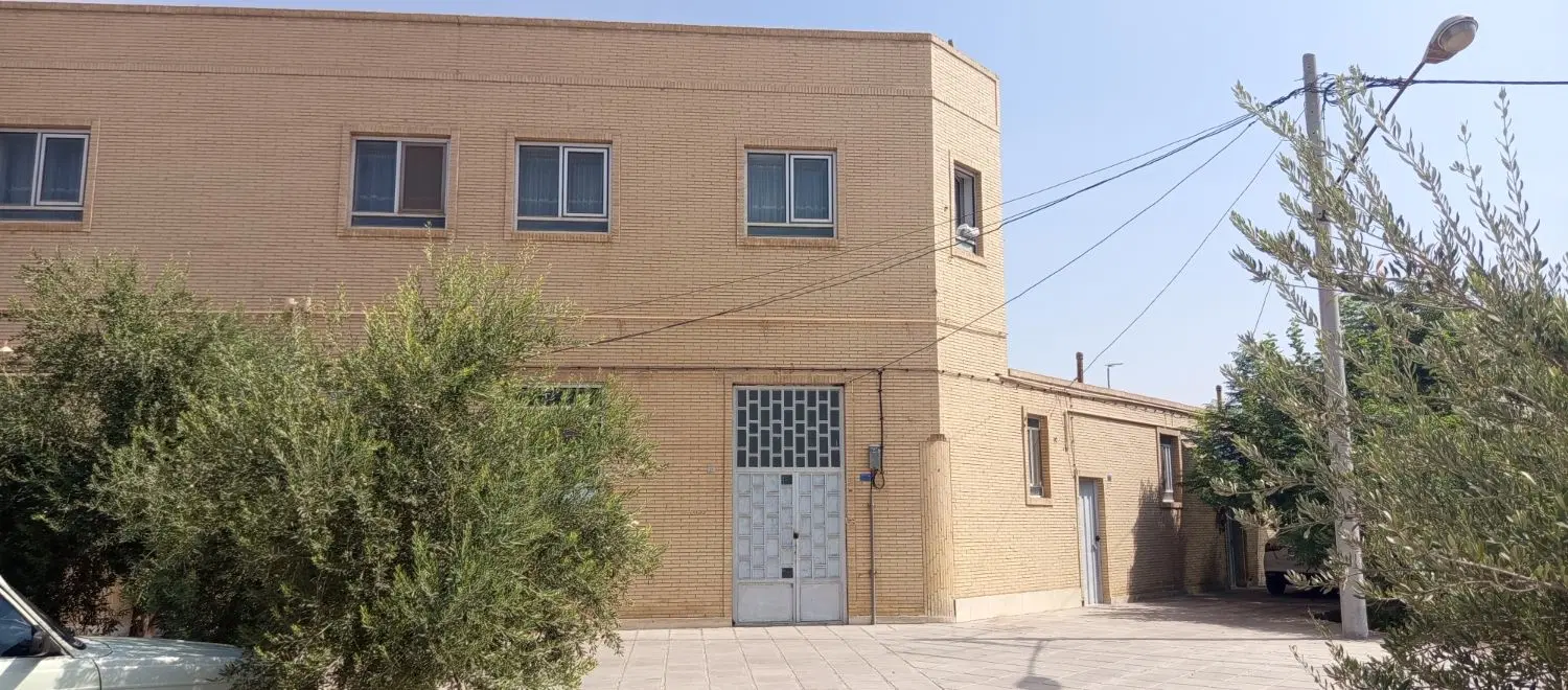 فایل خاص تجاری _ ۷۶۹ متر