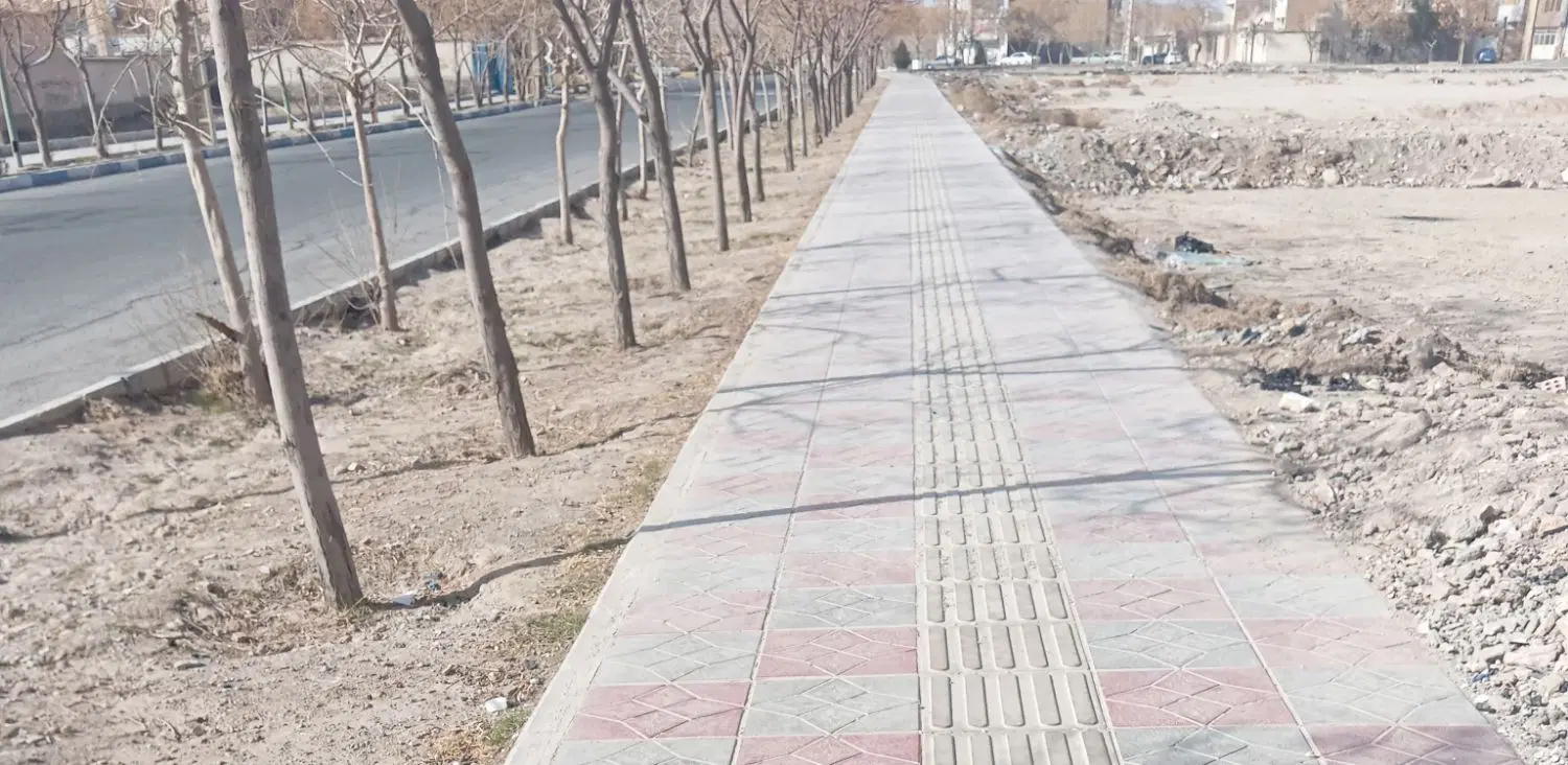 زمین 142متر مربع بر خیابان 20متری